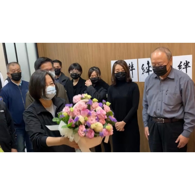 蔡英文總統前往弔唁_4_.jpg