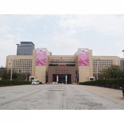 台北市市政府看板 ✖ 蜷川実花 B.jpg