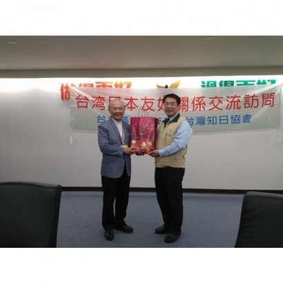 68547BF9-80D9-40C4-8AAC-9C1ACE811BC8.jpg 68547BF9-80D9-40C4-8AAC-9C1ACE811BC8.jpg