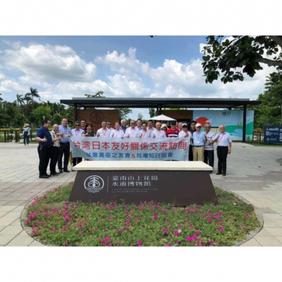 1669114.jpg 1669114.jpg